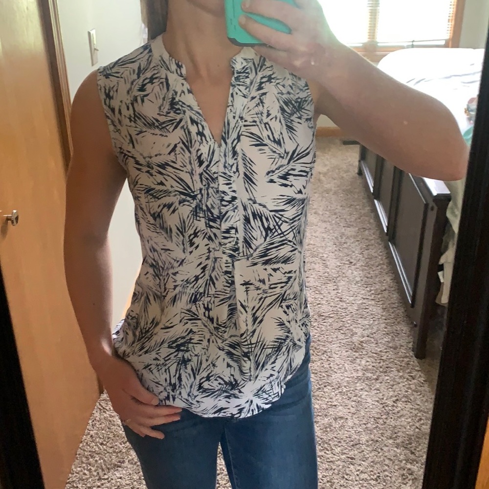 The Limited Sleeveless Top